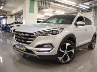 Hyundai Tucson 1.7 (2016)