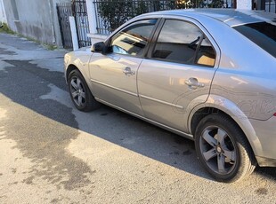 Ford Mondeo '05 MONDEO 1.8