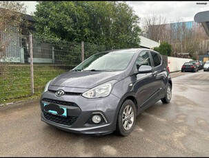 Hyundai i 10 '16