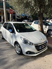 Peugeot 208 '17 1.6 BLUEHDI 100 STYLE