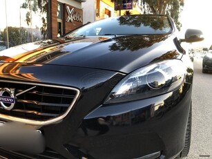 Volvo V40 '14 Έκδοση Livstyl 1.6 Τ4 180HP Δερμάτινο σαλόνι, πανοραμική οροφή, full led, μοναδικός εξοπλισμός,