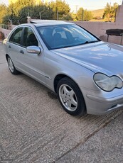 Mercedes-Benz C 200 '01