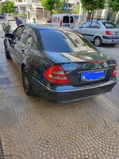 Mercedes-Benz E 200 '05 Elegance