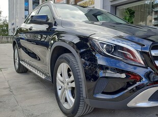 Mercedes-Benz GLA 180 '16 1.6Lit URBAN 122HP *ΑΥΤΟΜΑΤΟ 7G-TRONIC F1* LEDER NAVI