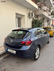 Opel Astra '11 J