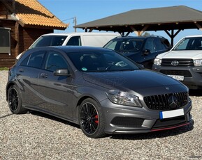 Mercedes-Benz A 180 '14 AMG LINE