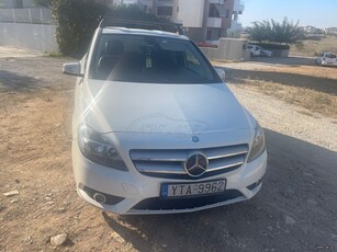 Mercedes-Benz B 200 '14 CDI