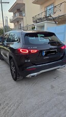 Mercedes-Benz GLA 200 '21