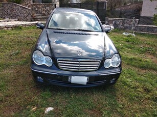 MERCEDES C200 KOMPRESSOR 2004