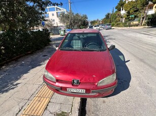 Peugeot 106 '01