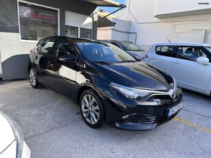 Toyota Auris '16 1.33 LIFE