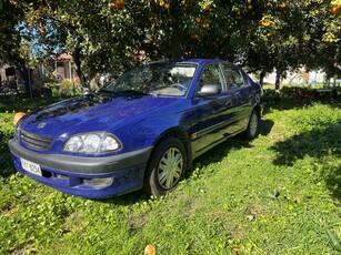 Toyota Avensis '00