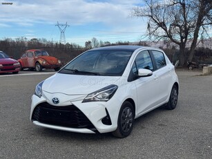 Toyota Yaris '18 HYBRID AUTOMATIC