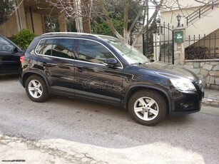 Volkswagen Tiguan '09 1.4 TSI Sport & Style 4MOTION Panorama