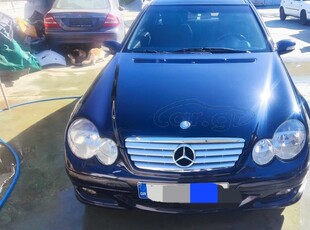 Mercedes-Benz C 200 '04 SPORTS COUPE KOMPRESSOR