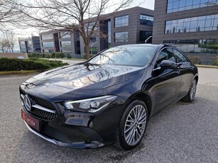 Mercedes-Benz CLA 250 '22 250e EQ Power 8G-DCT | Ambient Lighting