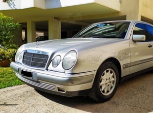 Mercedes-Benz E 200 '98 ELEGANCE