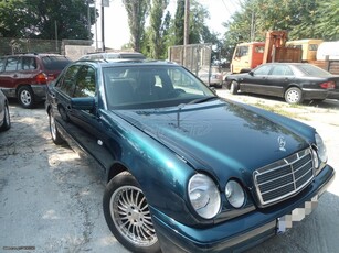 Mercedes-Benz E 220 '98 220