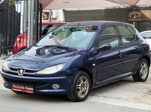 Peugeot 206 '01