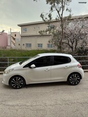 Peugeot 208 '14