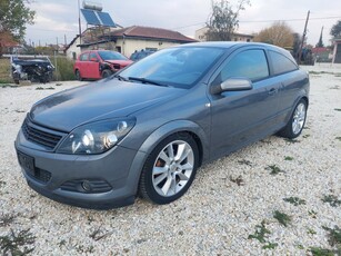 Opel Astra '08 GTC