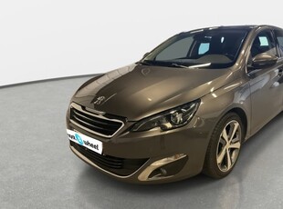 Peugeot 308 1.6 Blue-HDi Feline