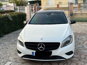 Mercedes-Benz A 180 '13 UBRAN LED PANORAMA 