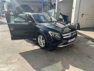 Mercedes-Benz GLA 180 '17