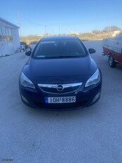 Opel Astra '11