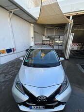 Toyota Aygo '17 1.0 X-PLAY TOUCH