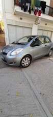 TOYOTA YARIS 2009