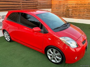 TOYOTA YARIS T