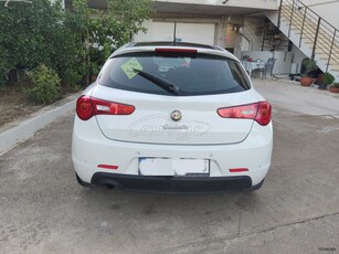 Alfa Romeo Giulietta '12 1.4TB Multiair 170HP