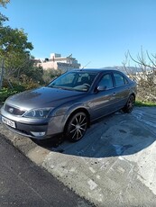 Ford Mondeo '04