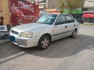 Hyundai Accent '03