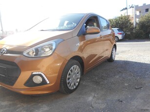 Hyundai i 10 '15 1.0 YES! SILVER