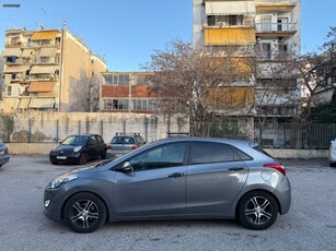 Hyundai i 30 '14 CRDI TURBO-DIESEL