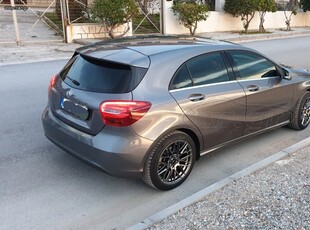 Mercedes-Benz A 180 '18 A180D