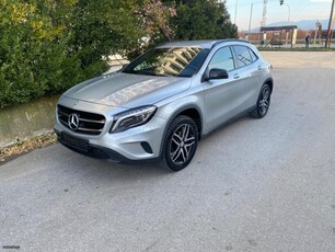 MERCEDES GLA 180 180 URBAN NAVI XENON! 2016