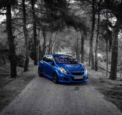 Opel Corsa '08 OPC