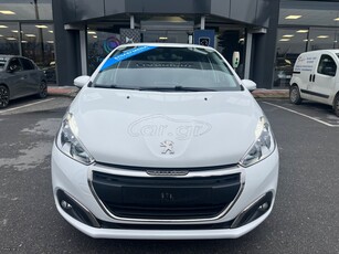 Peugeot 208 '18