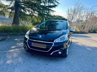 PEUGEOT 208 PANORAMA