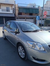 Toyota Auris '10 1600