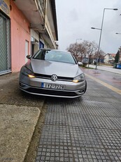 Volkswagen Golf '18 7,5