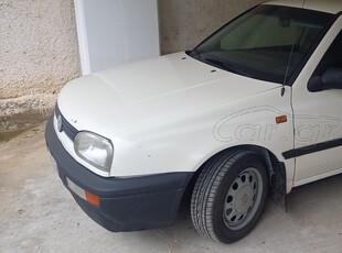 Volkswagen Golf '96