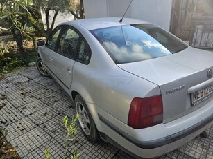 Volkswagen Passat '99 PASSAT 1.6