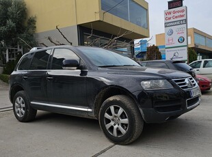 Volkswagen Touareg '05 V6 TDI 3.0