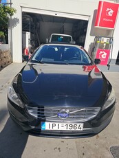 Volvo S60 '15 D2 SUMMUM