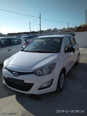 HYUNDAI i20 2014