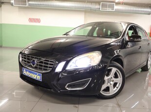 Volvo V60 1.6 (2011)